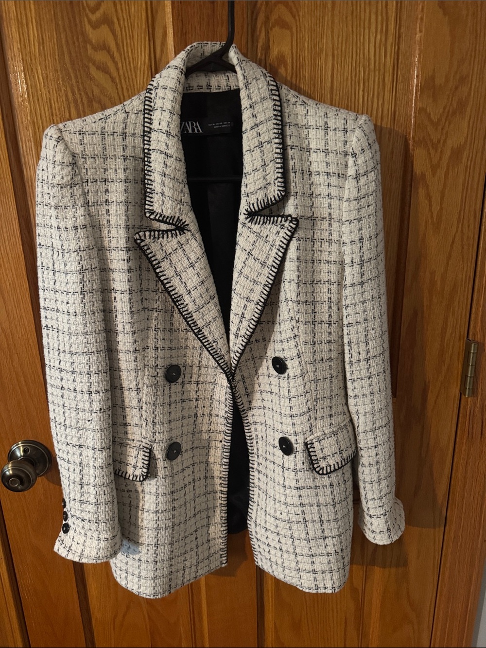 Zara Cream and Black Tweed Double-Breasted Blazer